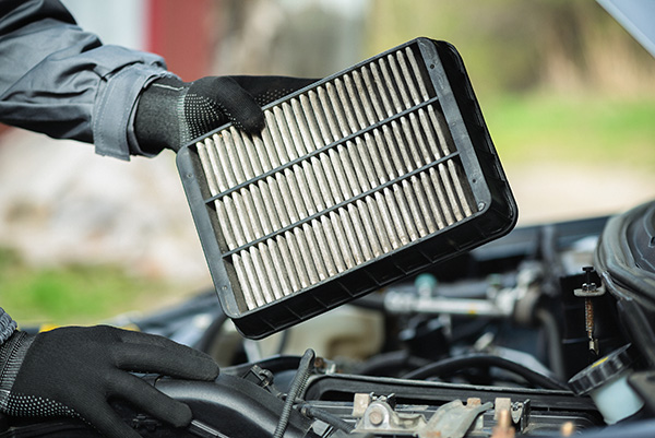 Engine Air Filter Service: Is Dirt Getting Past the Filter's Seal or the Filter Itself? | B & L Automotive